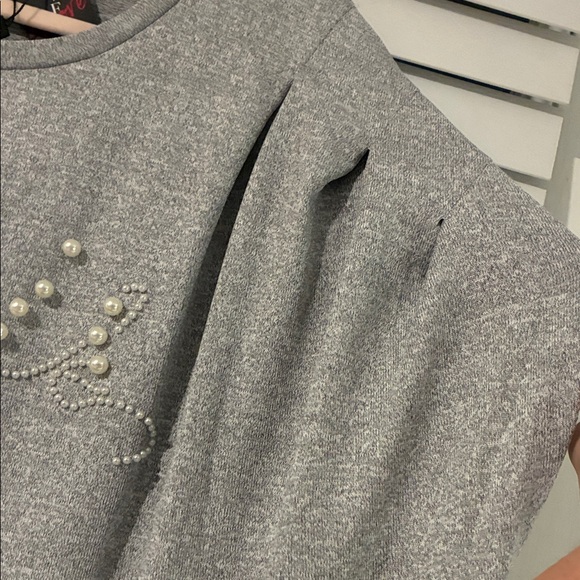 Chic Gray Women's Short Sleeve Tunic Top - Picture 5 of 7